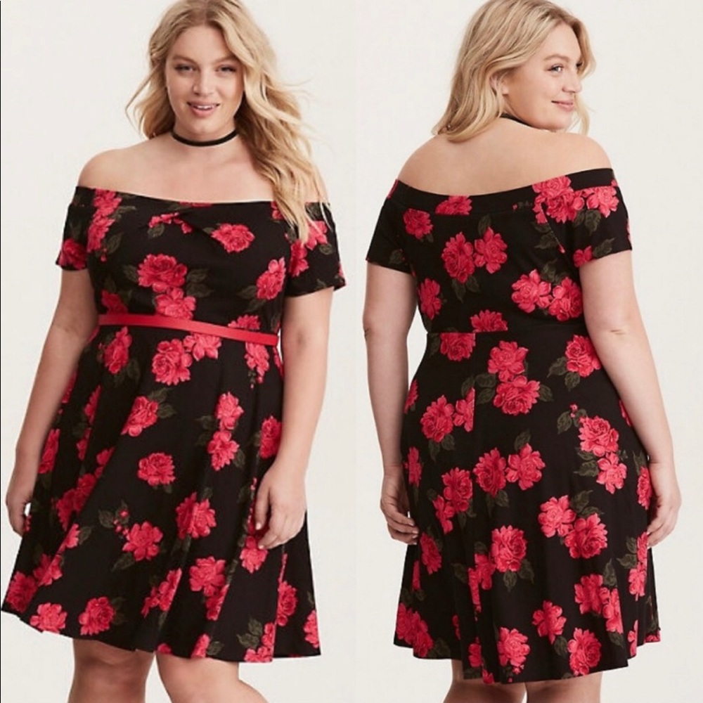 COPY - Floral off shoulders red dress